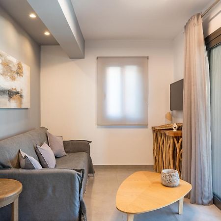 Appartamento Brand New Flat Near De Bosset Bridge, Argostoli Esterno foto
