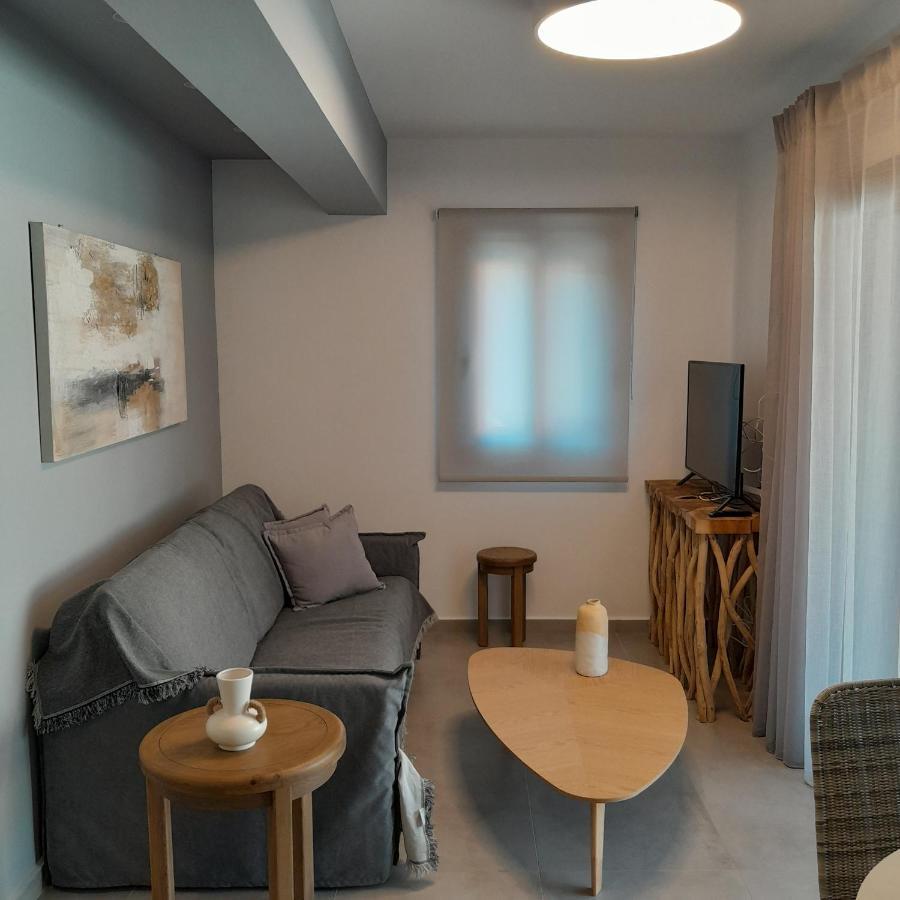 Appartamento Brand New Flat Near De Bosset Bridge, Argostoli Esterno foto